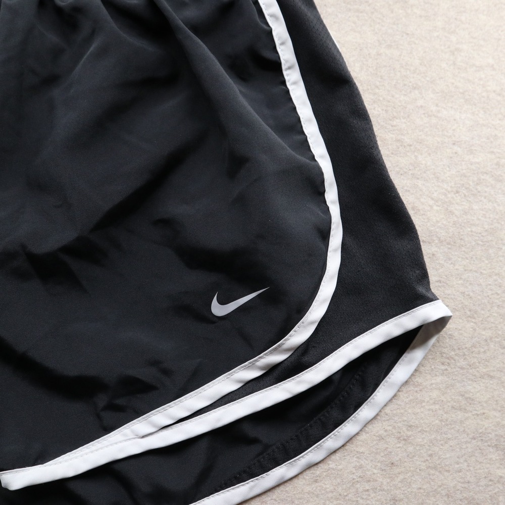 Nike Running Shorts Medium Black White Trim Y2K Dri-FIT Activewear - Picture 2 of 7